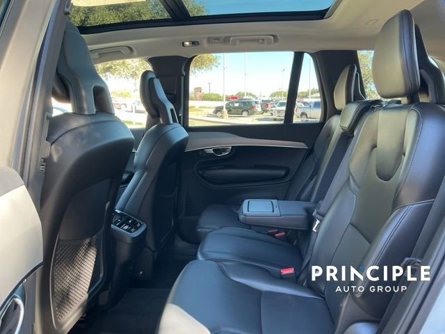 Certified 2021 Volvo XC90 T5 Momentum w/ Protection Package Premier image 29