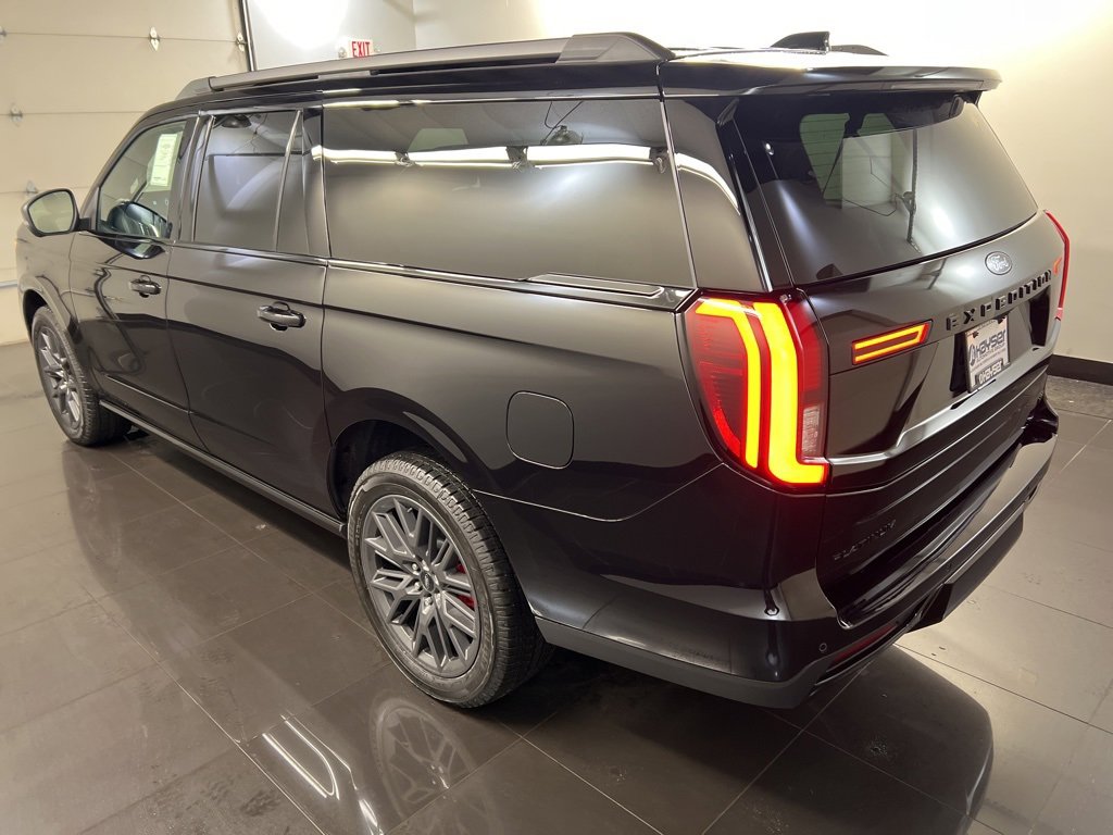 New 2025 Ford Expedition Max Platinum w/ Stealth Performance Package image 4