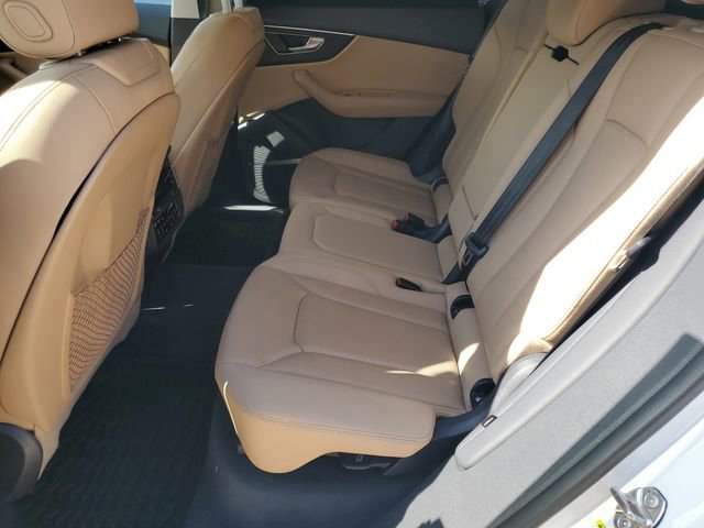 Used 2022 Audi Q8 Prestige w/ Prestige Package image 28