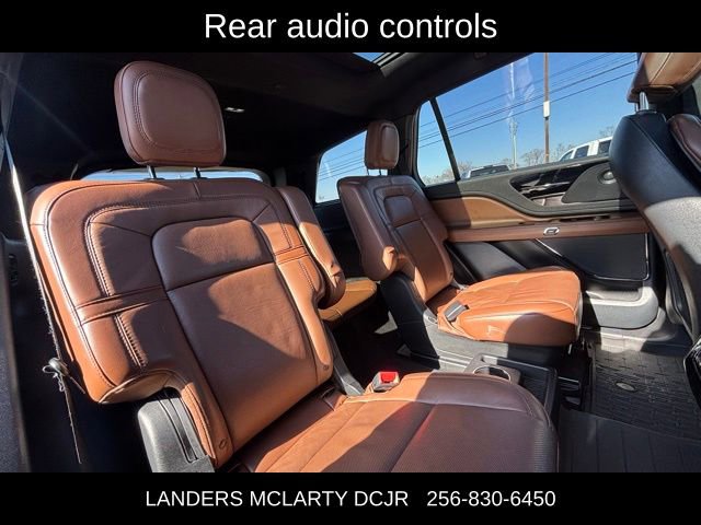 Used 2021 Lincoln Aviator Reserve w/ Equipment Group 201A image 17
