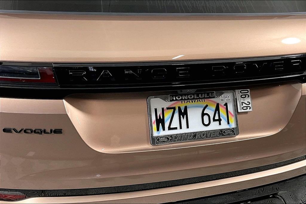 Used 2024 Land Rover Range Rover Evoque Dynamic SE image 31