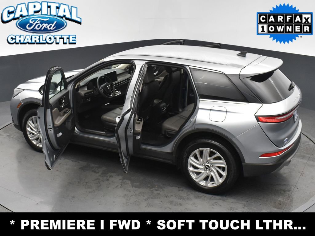 Used 2024 Lincoln Corsair FWD image 31