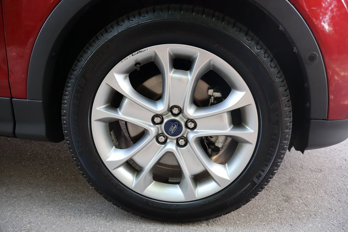 Used 2016 Ford Escape Titanium w/ Equipment Group 301A AWD/4WD image 45