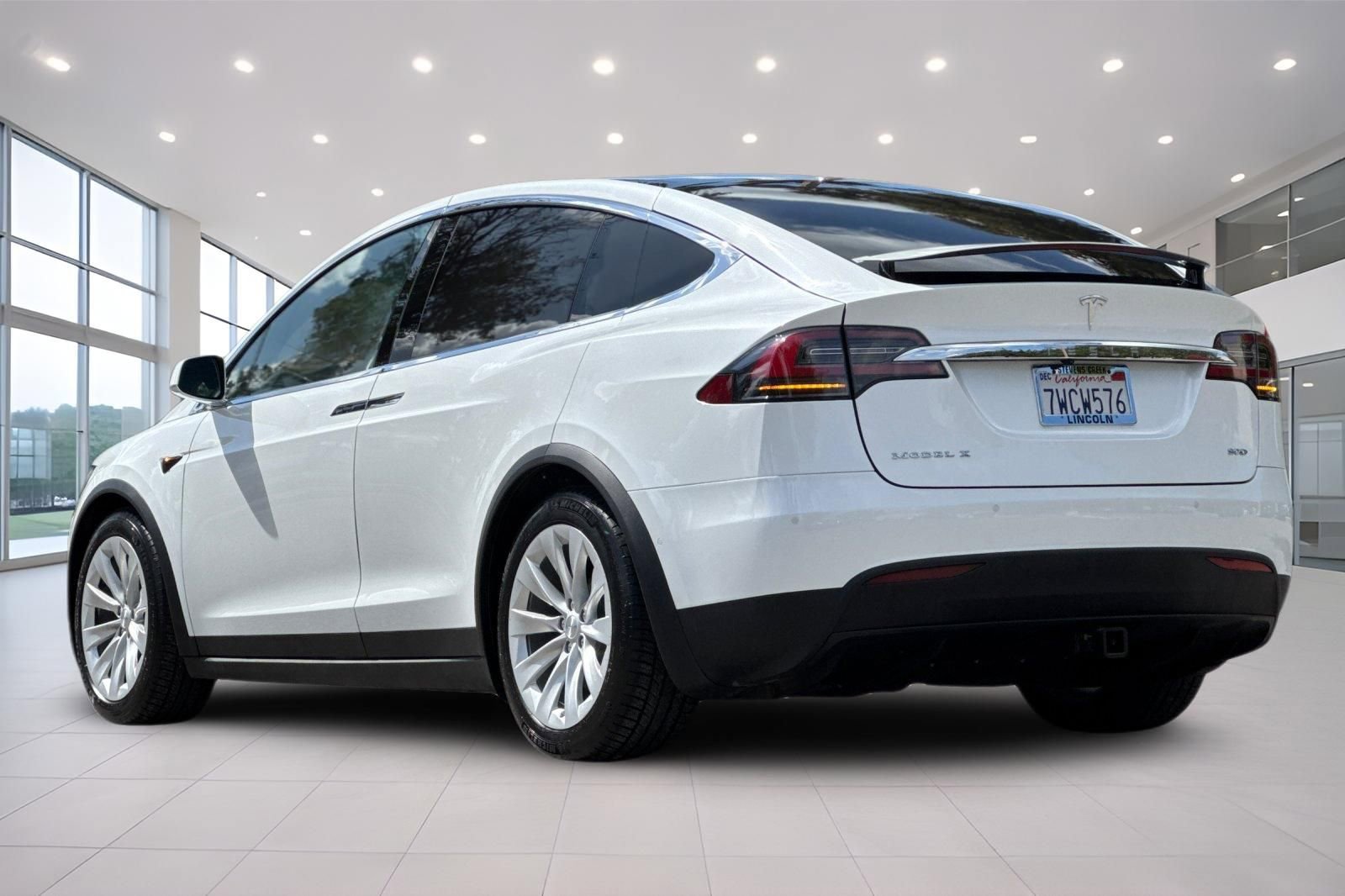 Used 2016 Tesla Model X 90D AWD/4WD image 6