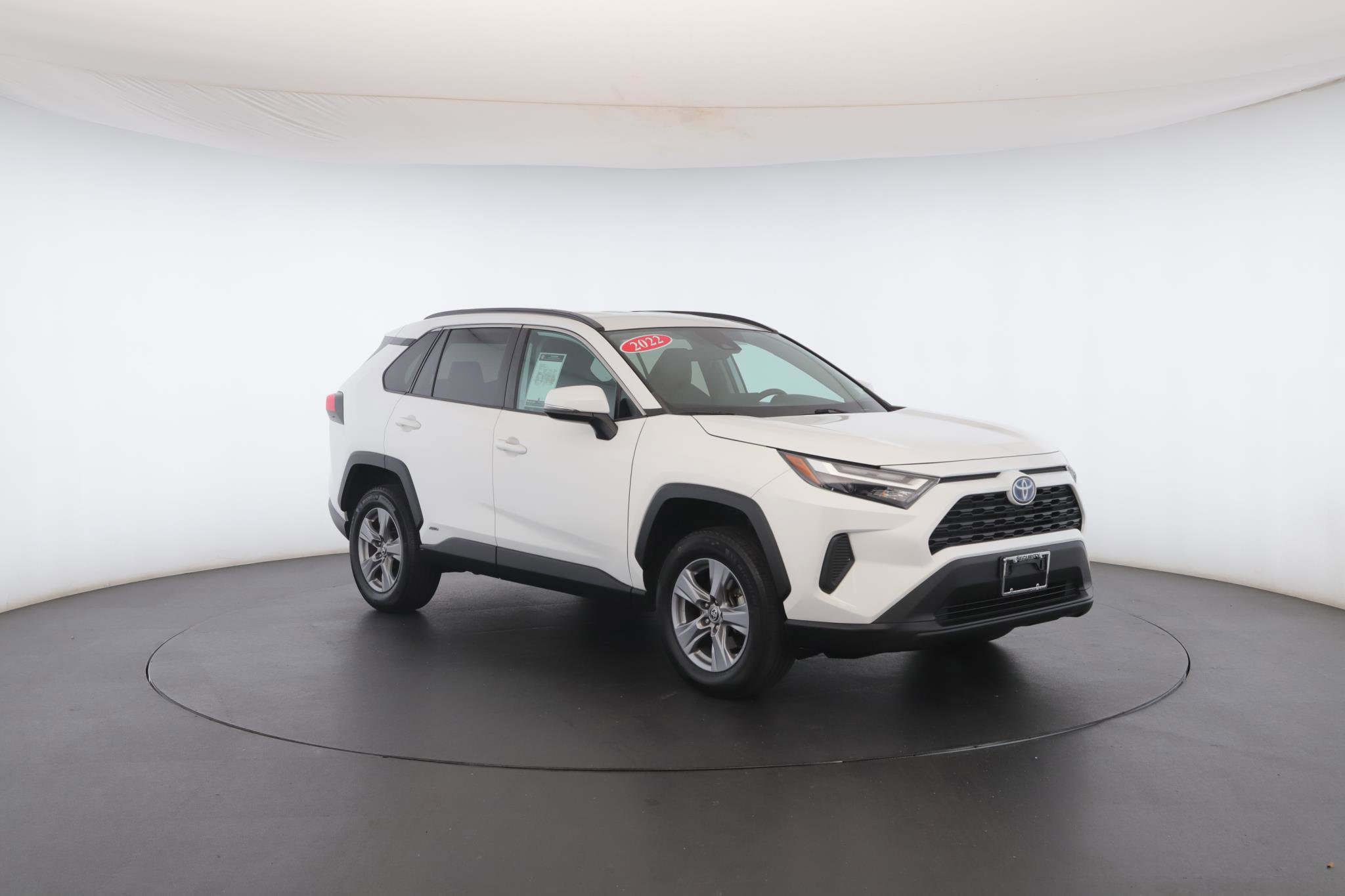Used 2022 Toyota RAV4 XLE image 33
