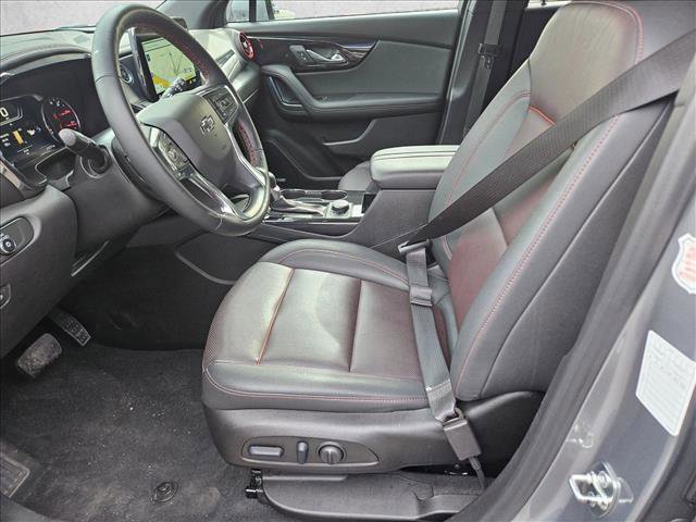 Used 2025 Chevrolet Blazer RS image 13