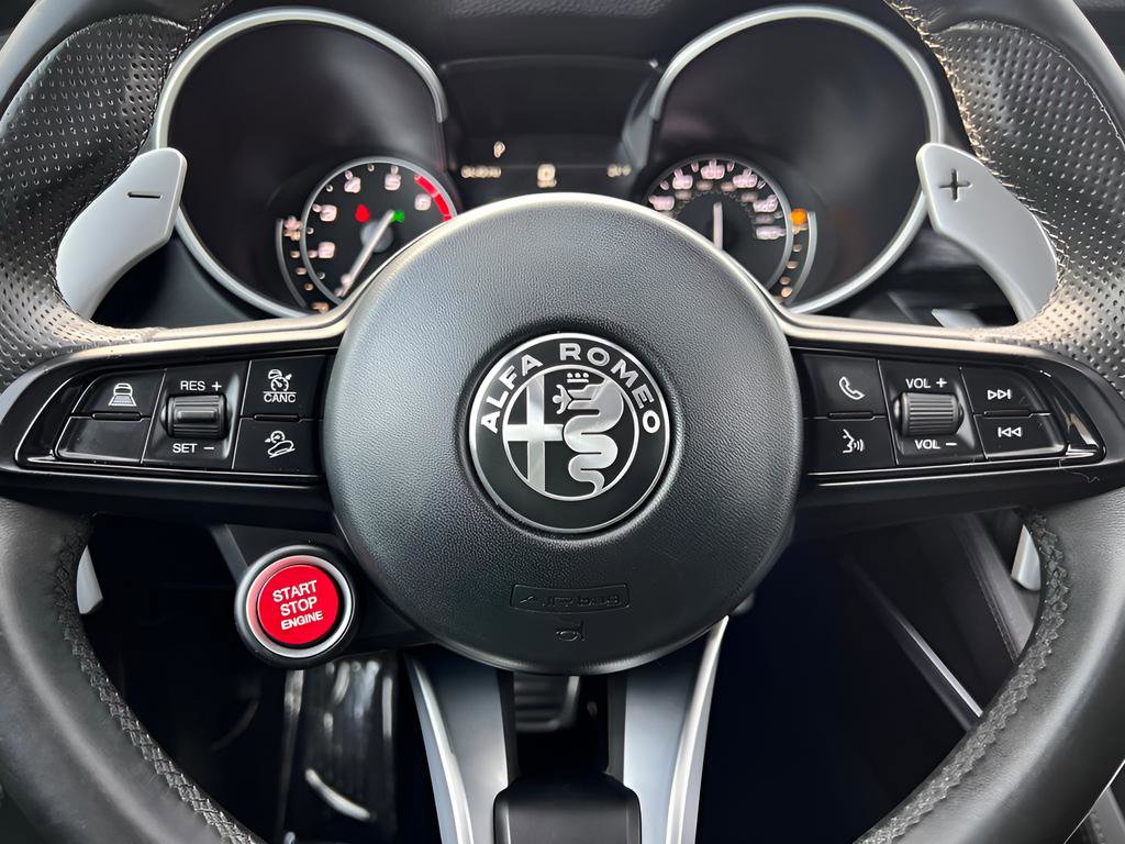 Used 2023 Alfa Romeo Stelvio Sprint RWD image 46