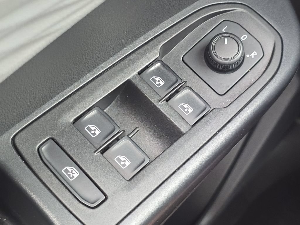 Used 2024 Volkswagen Taos S FWD image 24