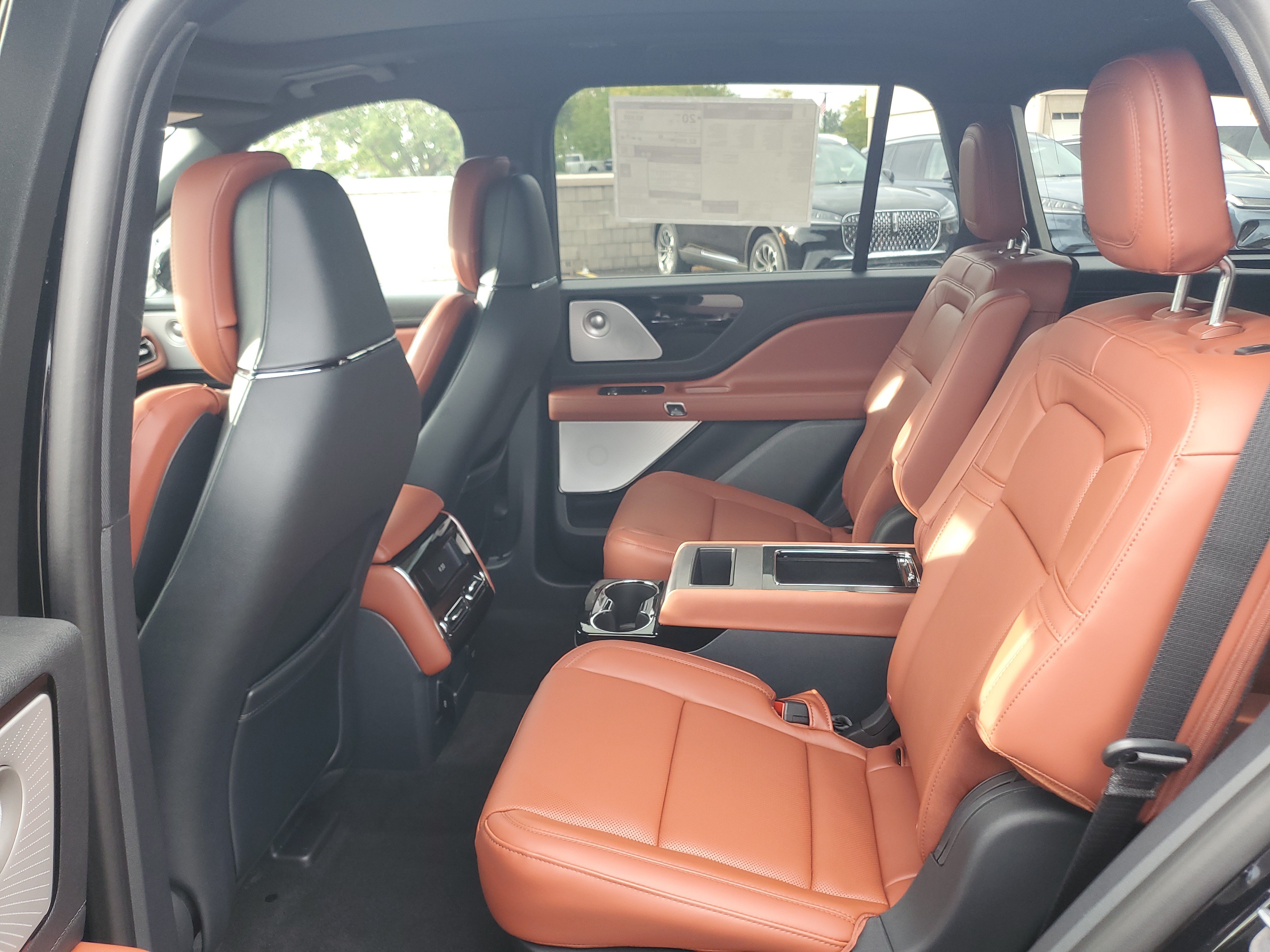 New 2027 Lincoln Aviator Reserve AWD/4WD image 23