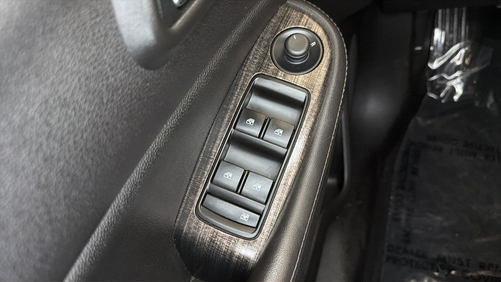 Used 2015 Chevrolet Malibu LT w/ Power Convenience Package FWD image 18