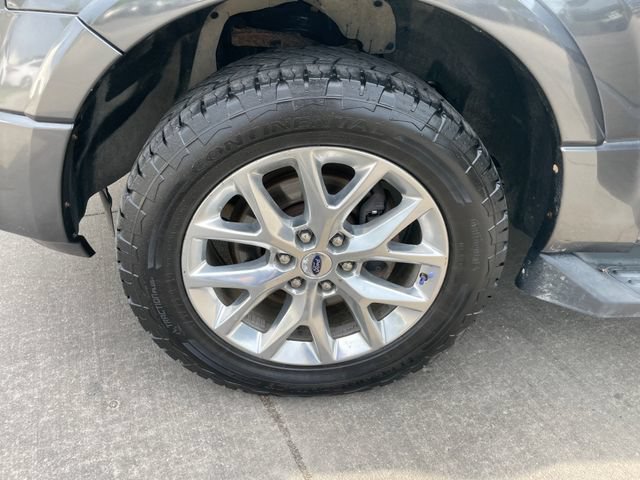 Used 2016 Ford Expedition Limited AWD/4WD image 28