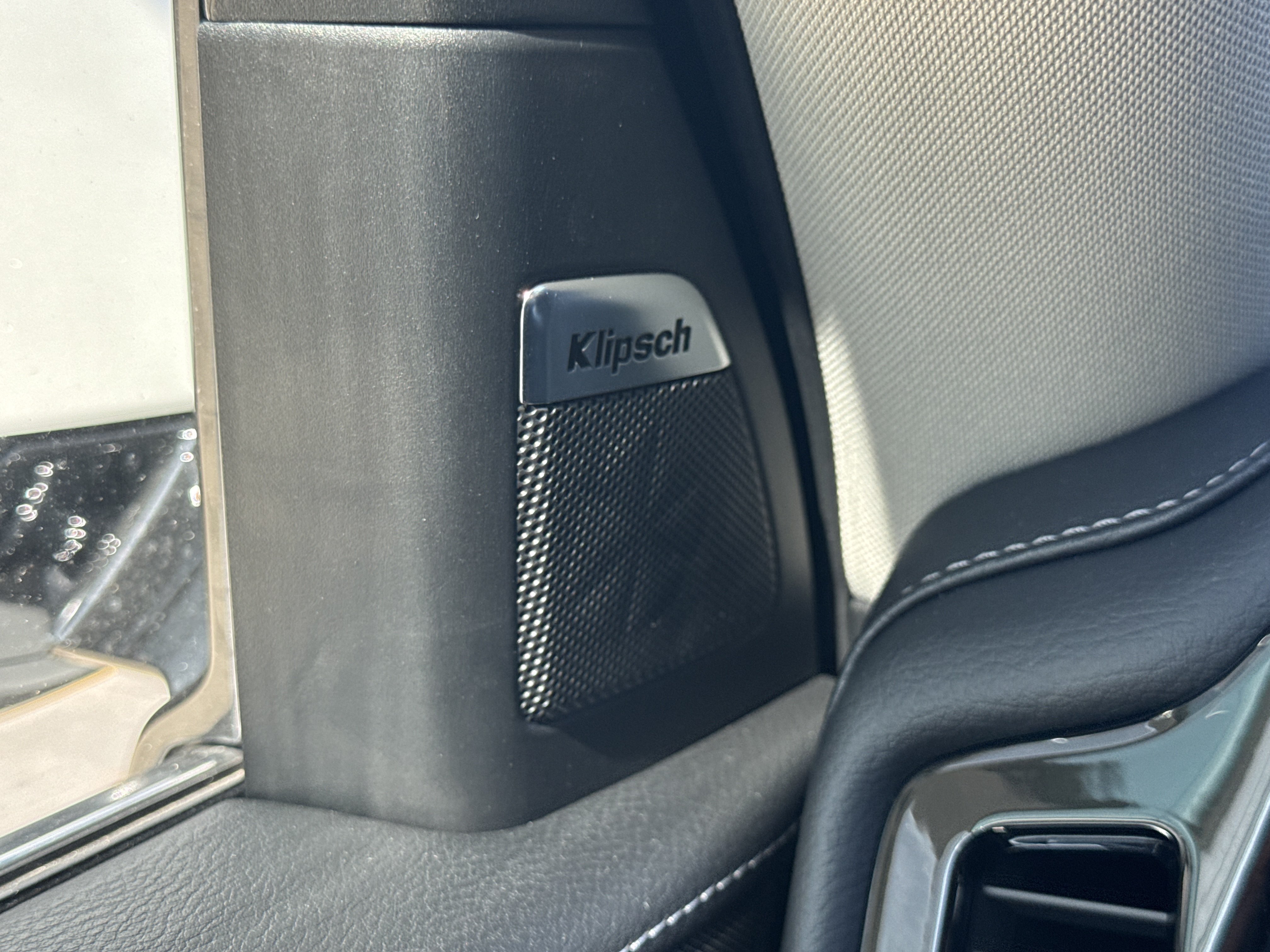 New 2027 INFINITI QX80 Luxe w/ Cargo Package RWD image 22