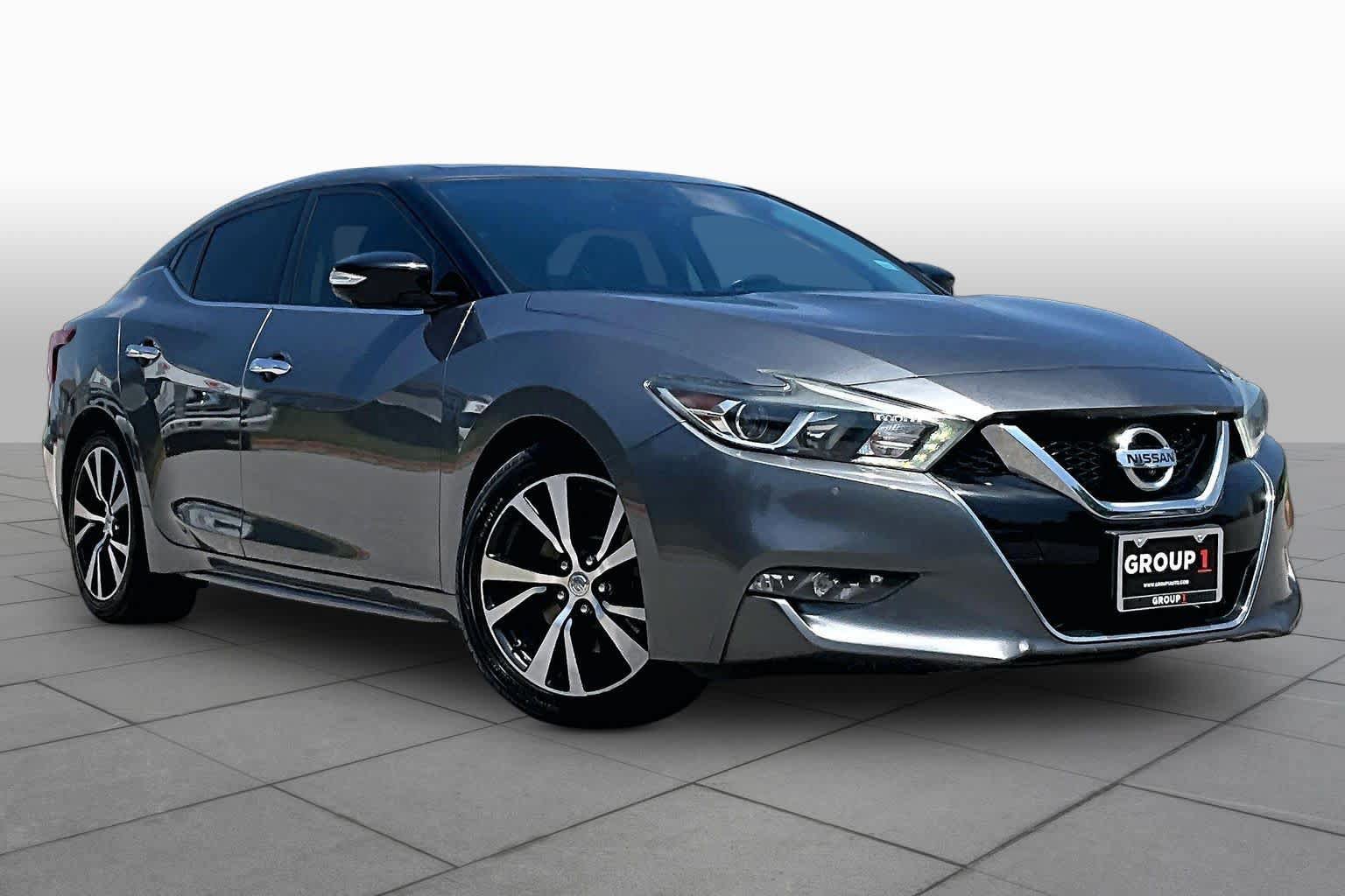 Used 2018 Nissan Maxima Platinum FWD image 3