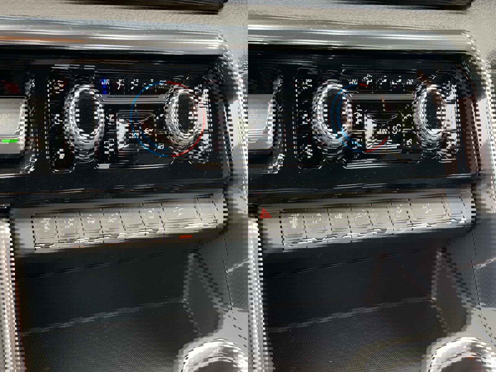 New 2026 GMC Sierra 2500 Denali w/ Denali Reserve Package image 15