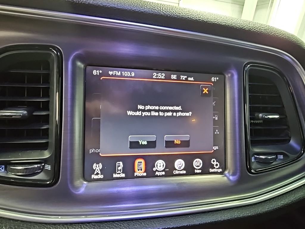 Used 2016 Dodge Challenger R/T image 15