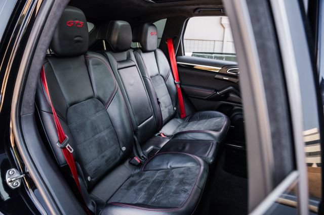 Used 2014 Porsche Cayenne GTS AWD/4WD image 74
