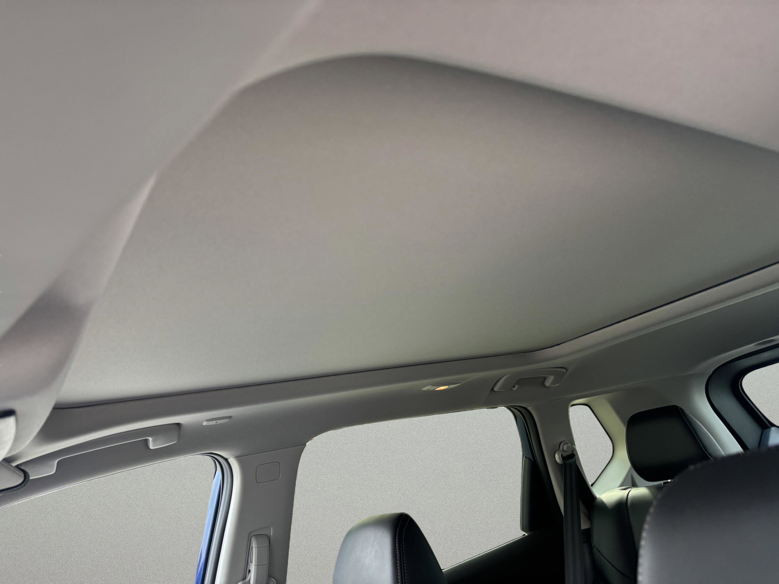 Used 2023 Nissan Rogue Platinum AWD/4WD image 12