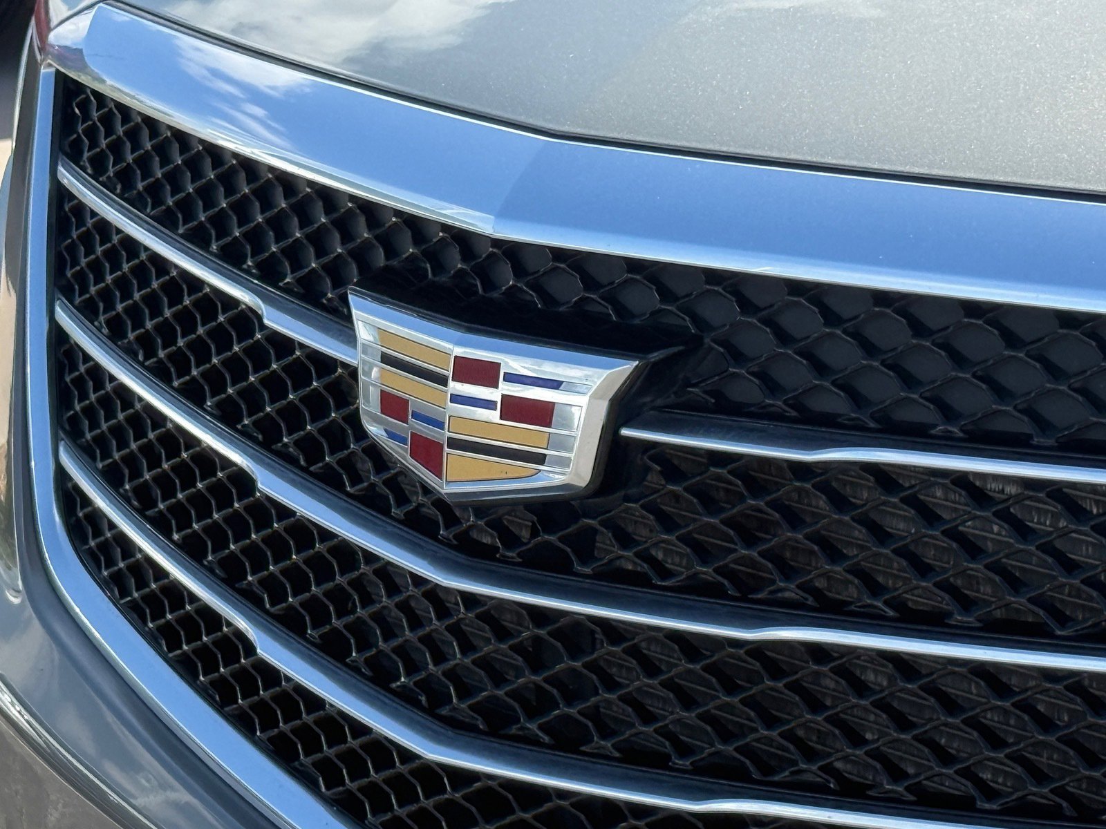 Used 2018 Cadillac XT5 Premium Luxury w/ LPO, Black Ice Package FWD image 30