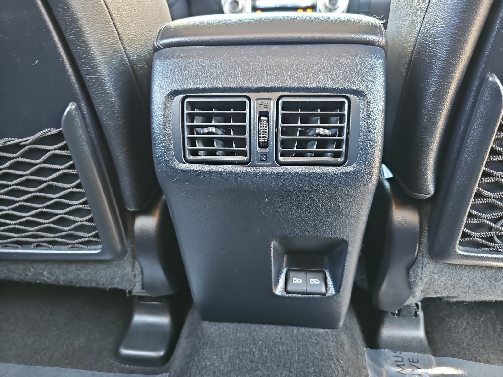 Used 2024 Toyota 4Runner Limited AWD/4WD image 12