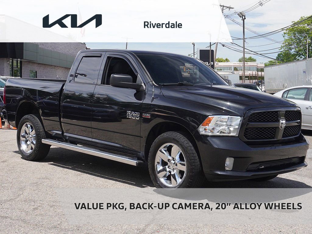 Used 2018 RAM 1500 Express w/ Express Value Package AWD/4WD image 1
