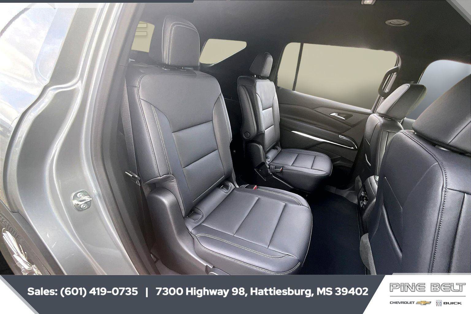 New 2026 Chevrolet Traverse LT w/ Driver Confidence Package image 20