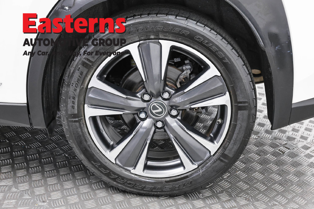 Used 2020 Lexus UX 250h w/ Premium Package AWD/4WD image 33