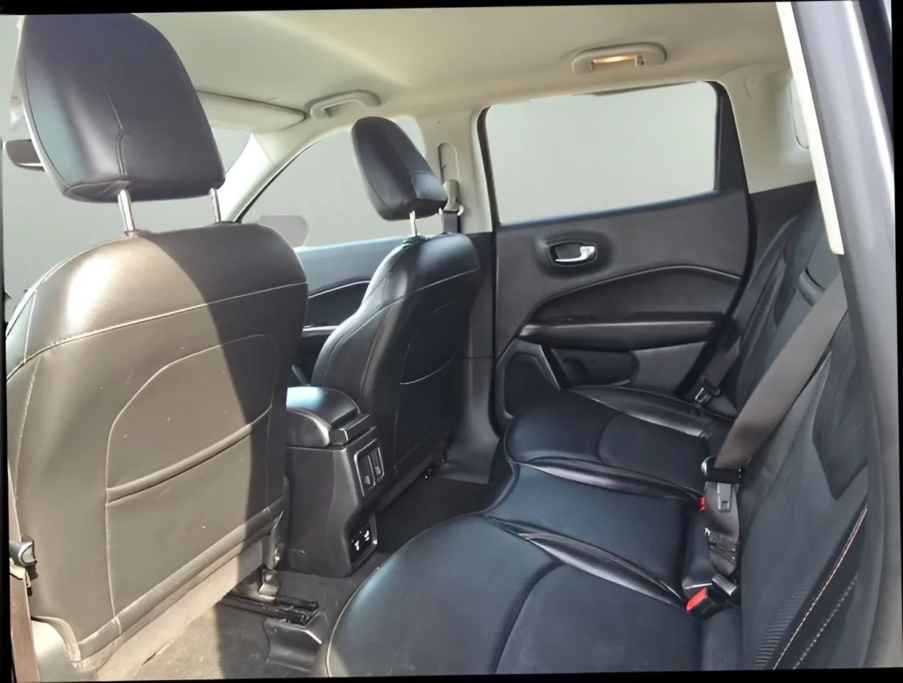 Used 2020 Jeep Compass Limited image 12