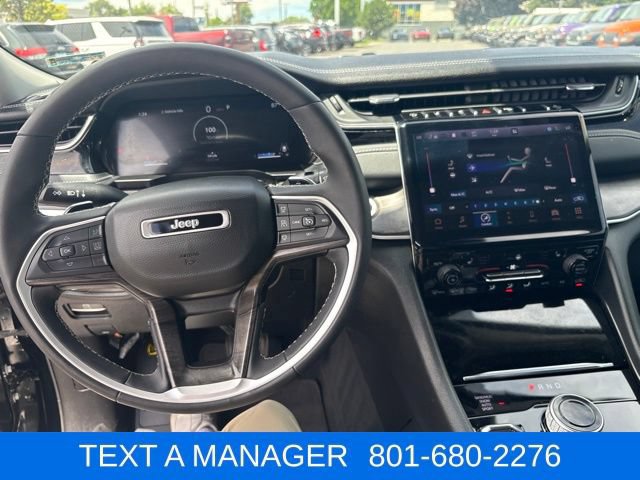 Used 2024 Jeep Grand Cherokee Limited AWD/4WD image 15