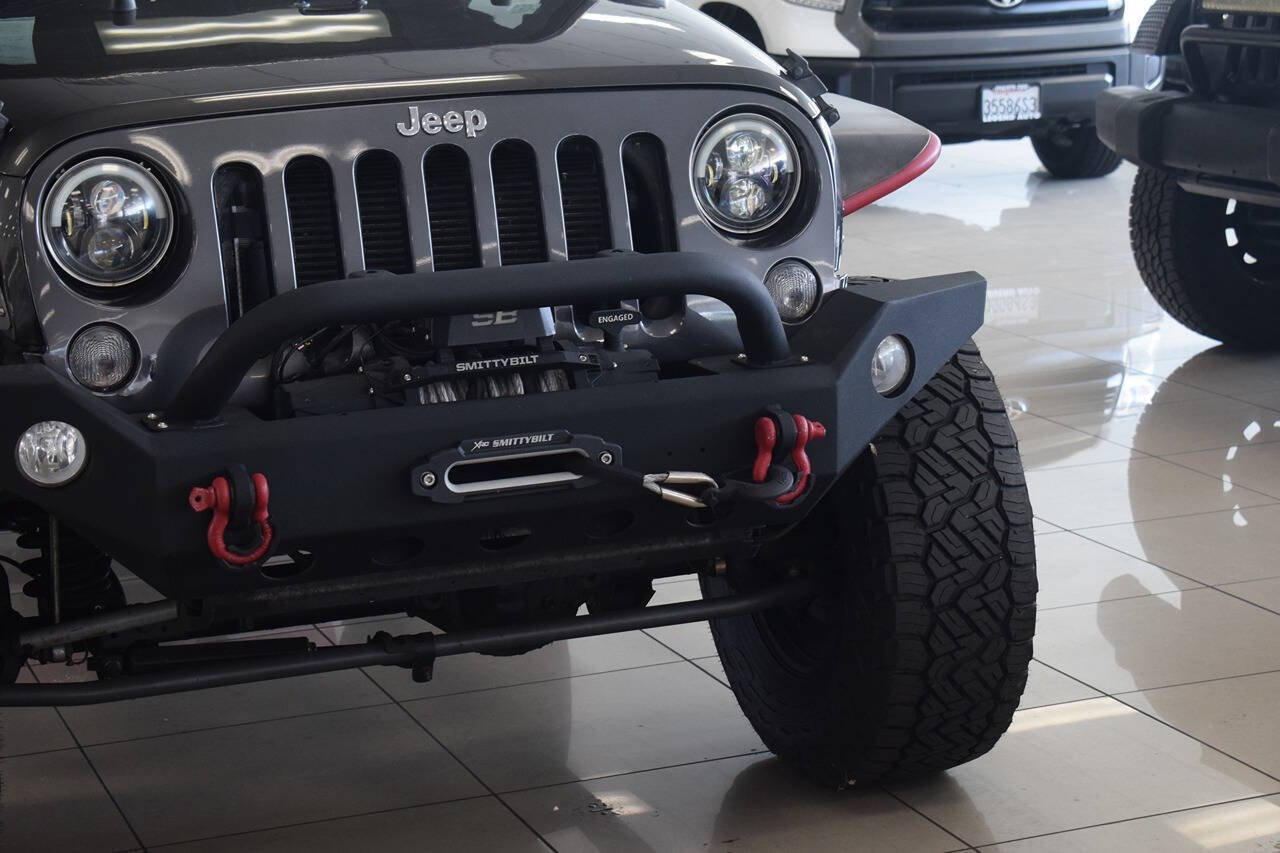 Used 2014 Jeep Wrangler Sport w/ Quick Order Package 24S AWD/4WD image 9