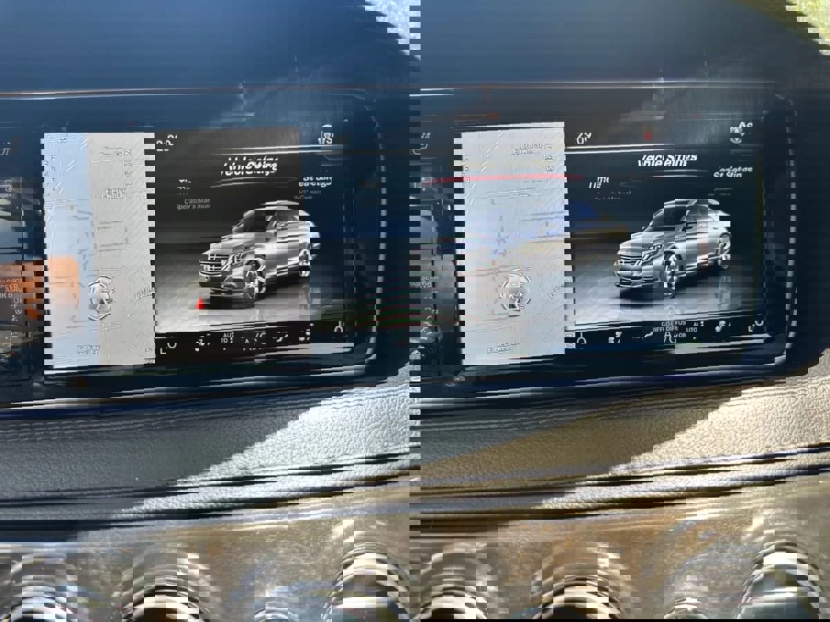 Used 2017 Mercedes-Benz S 550 Sedan image 14