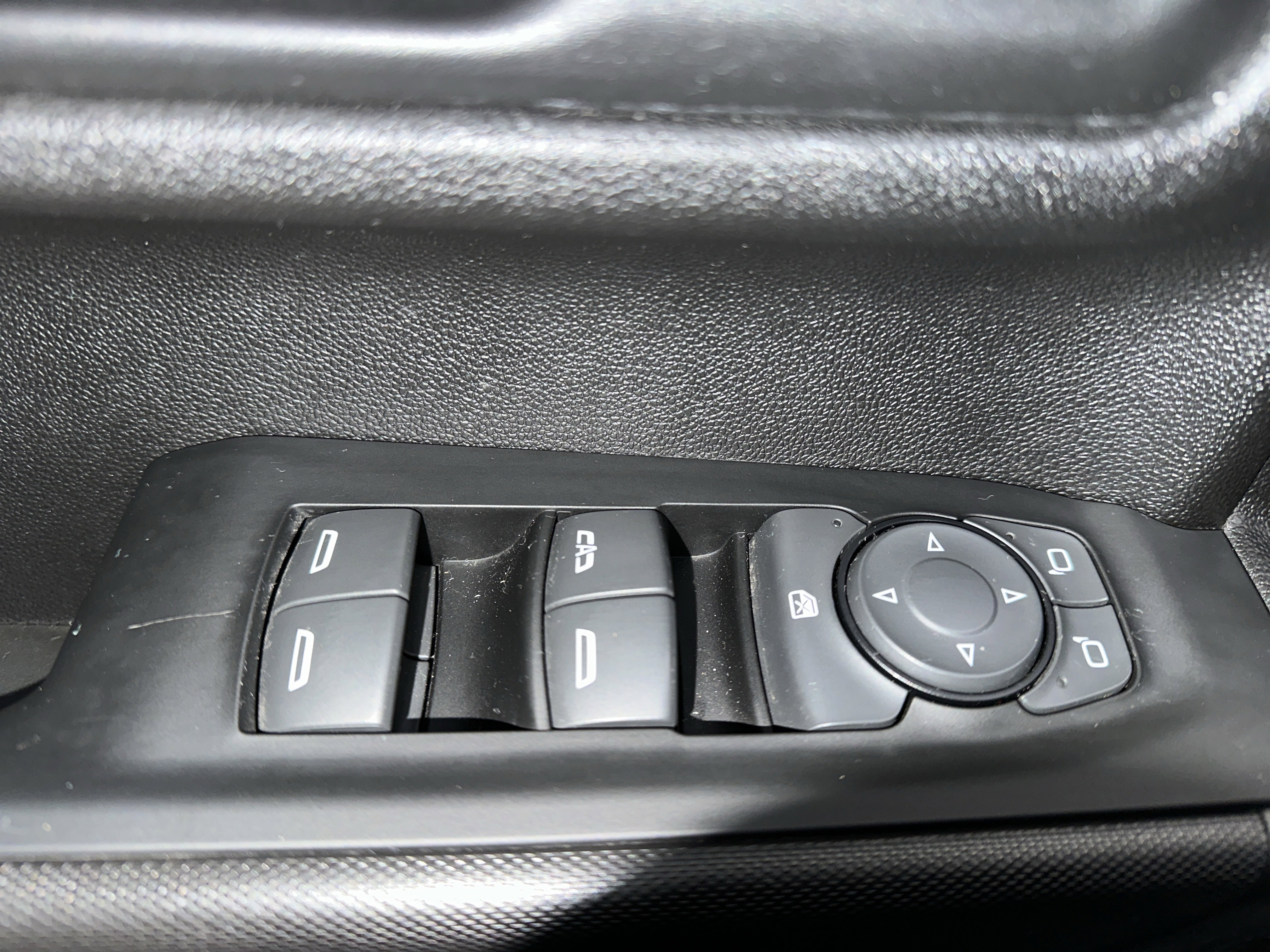 Used 2022 Chevrolet Silverado 2500 Custom w/ Gooseneck/5TH Wheel Package image 21