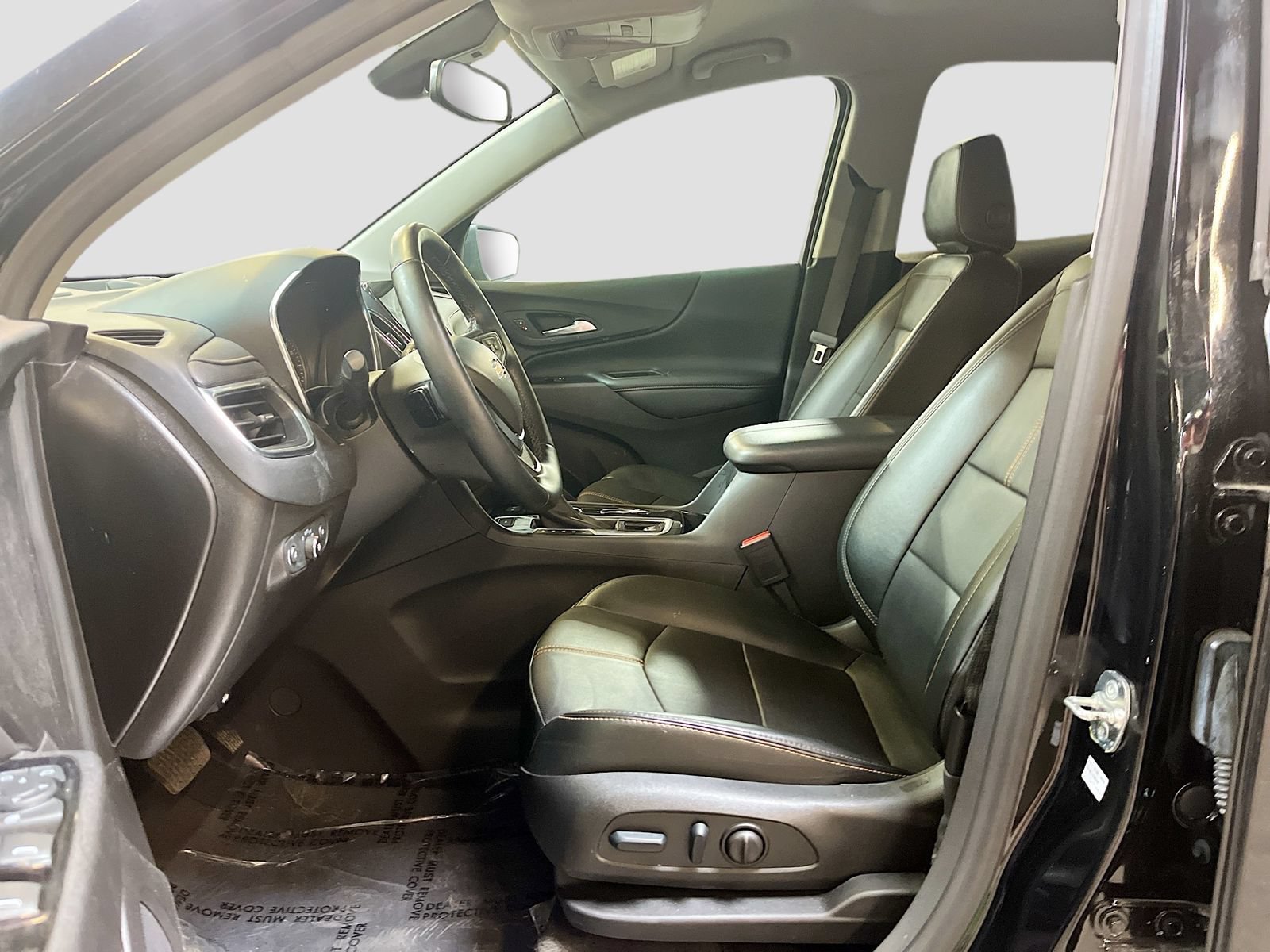Used 2024 Chevrolet Equinox Premier AWD/4WD image 20