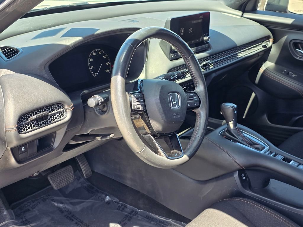 Used 2024 Honda HR-V Sport image 12