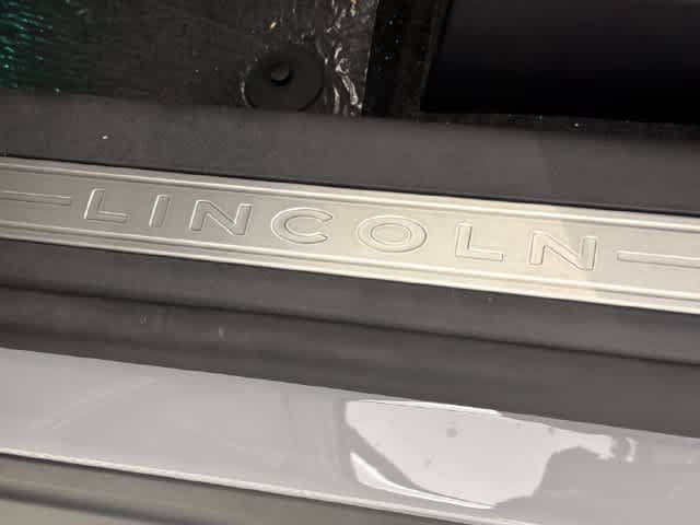 New 2026 Lincoln Nautilus Premier AWD/4WD image 16