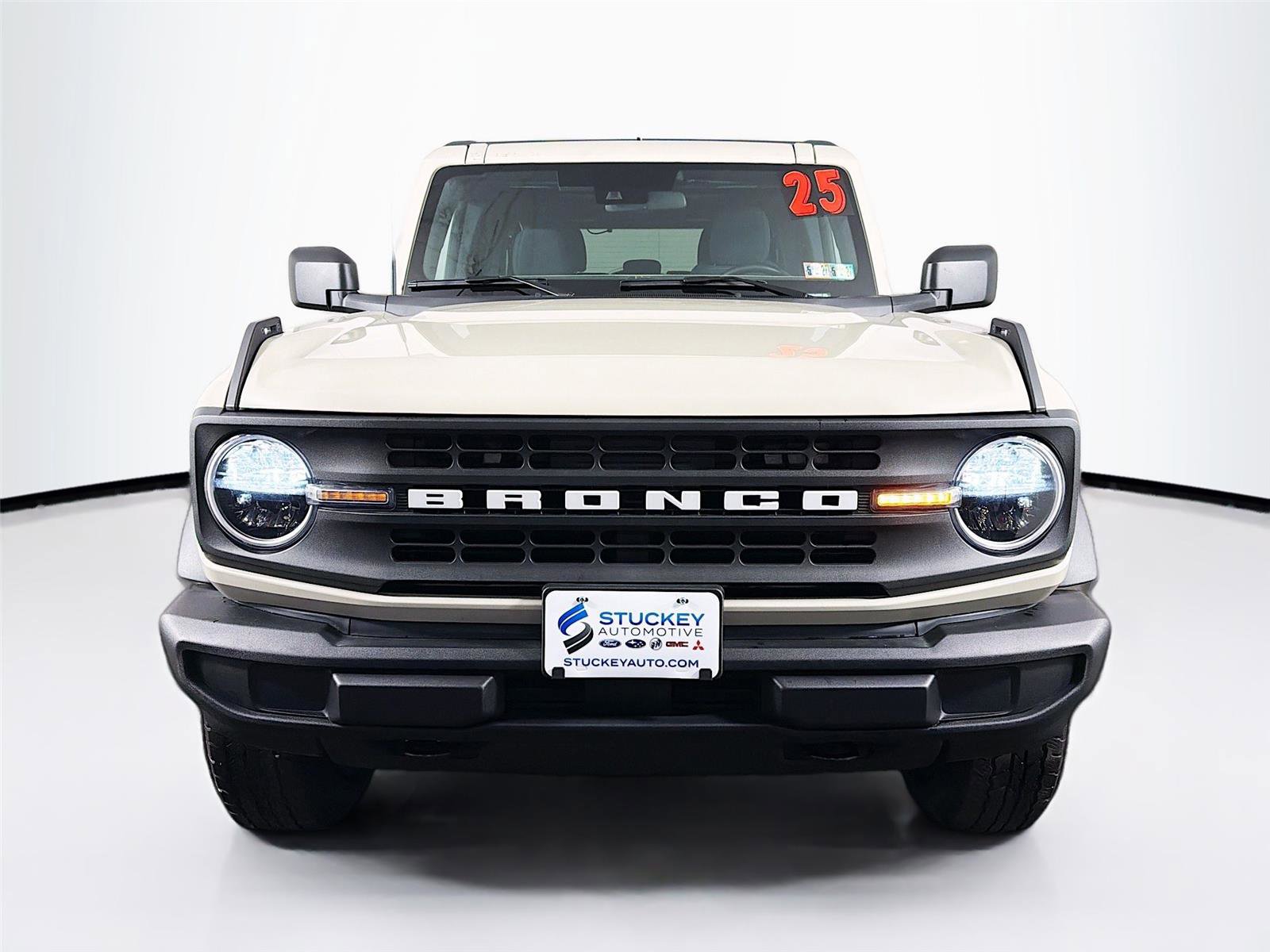 Used 2025 Ford Bronco Big Bend AWD/4WD image 2