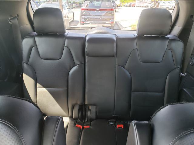 Certified 2025 Kia Telluride SX Prestige X-Line AWD/4WD image 16