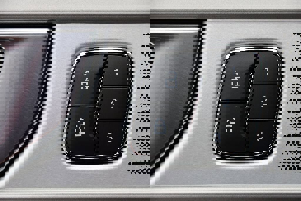 Used 2022 Ford Explorer ST w/ Equipment Group 401A image 30