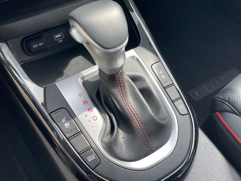 Used 2024 Kia Forte GT w/ GT2 Package image 16