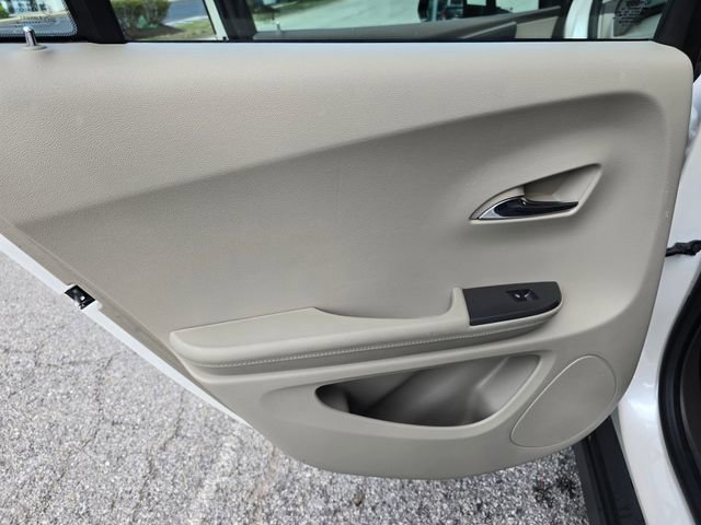 Used 2014 Chevrolet Volt Premium w/ Premium Trim Package image 44