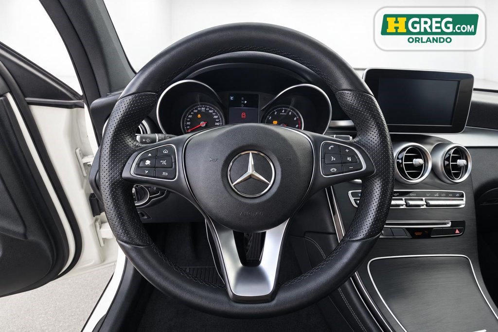 Used 2018 Mercedes-Benz GLC 300 w/ Premium Package image 13