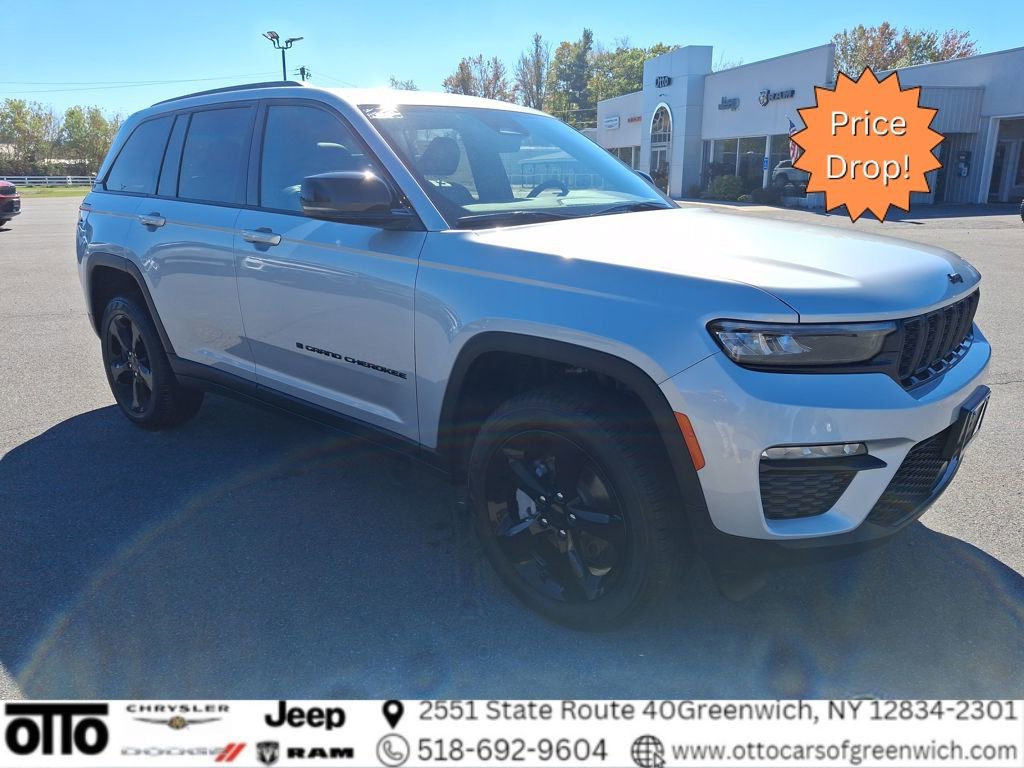 New 2025 Jeep Grand Cherokee Limited w/ Black Appearance Package
