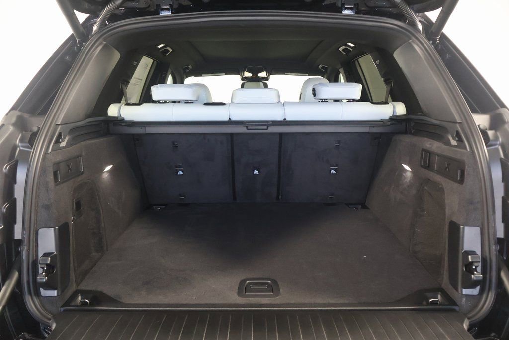 New 2026 BMW X5 xDrive40i w/ M Sport Package image 8