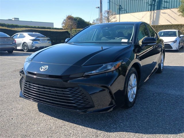 Certified 2025 Toyota Camry LE image 8