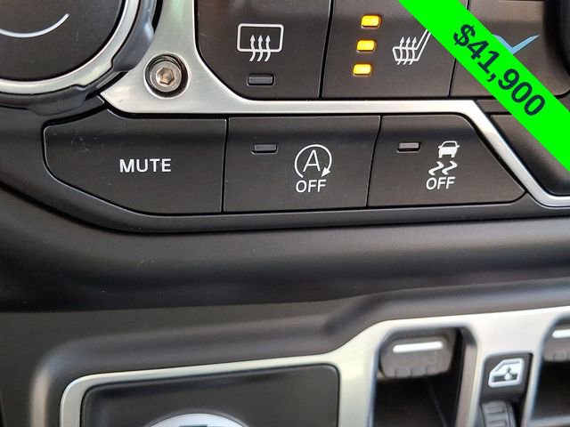 Used 2023 Jeep Wrangler Unlimited Rubicon w/ Cold Weather Group image 28