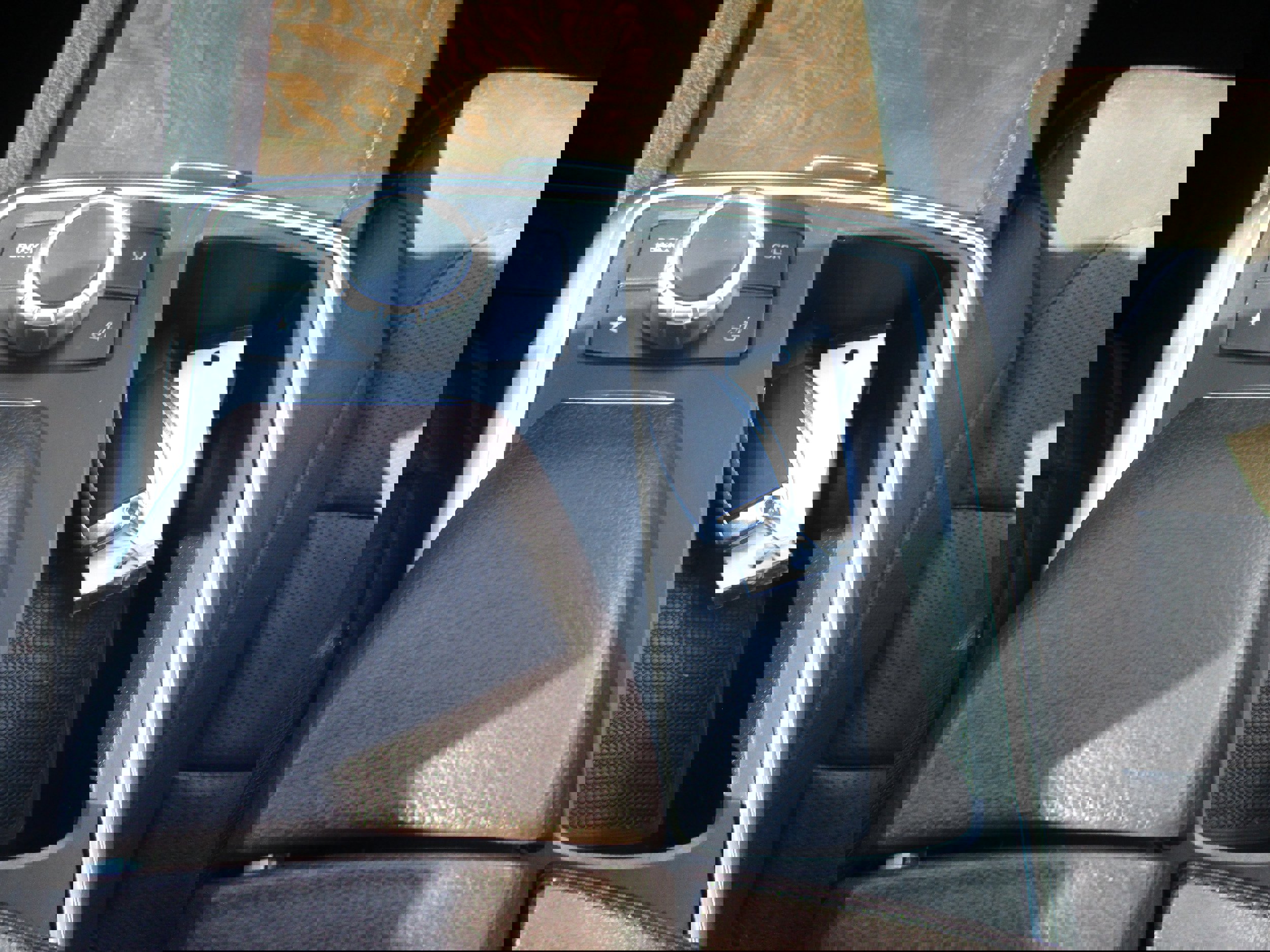 Used 2015 Mercedes-Benz ML 350 4DR ML350 4matic image 12