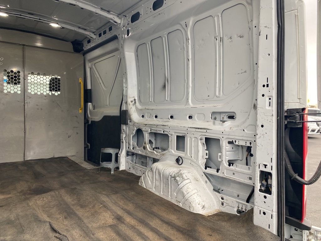 Used 2020 Ford Transit 250 Medium Roof RWD image 11