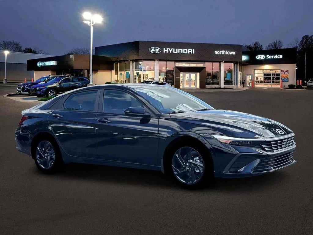 New 2026 Hyundai Elantra Sport image 10