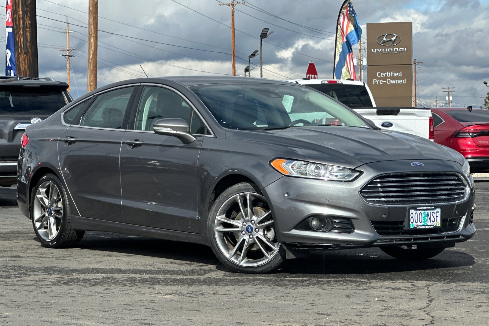 Used 2014 Ford Fusion Titanium image 2