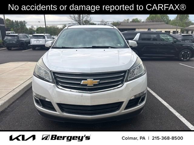 Used 2017 Chevrolet Traverse LT AWD/4WD image 2