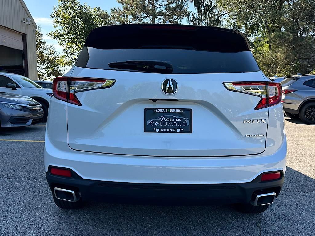 New 2025 Acura RDX SH-AWD image 5